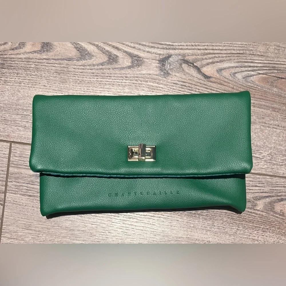 Chantecallie makeup bag green